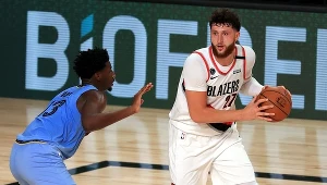 Jusuf Nurkic (z prawej)