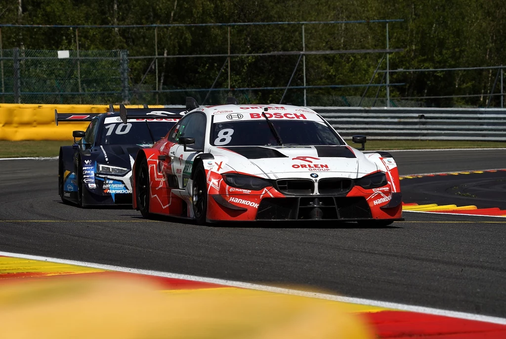 Robert Kubica na pierwszym planie Robert Kubica na pierwszym planie