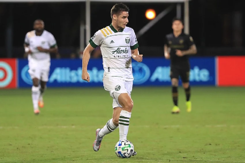 Jarosław Niezgoda Jarosław Niezgoda