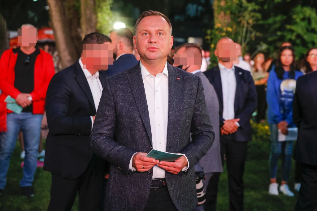 Andrzej Duda podczas koncertu "Warszawiacy śpiewają (nie)zakazane piosenki"