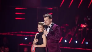 Tomasz Kammel i Marta Manowska na planie programu "The Voice Senior"
