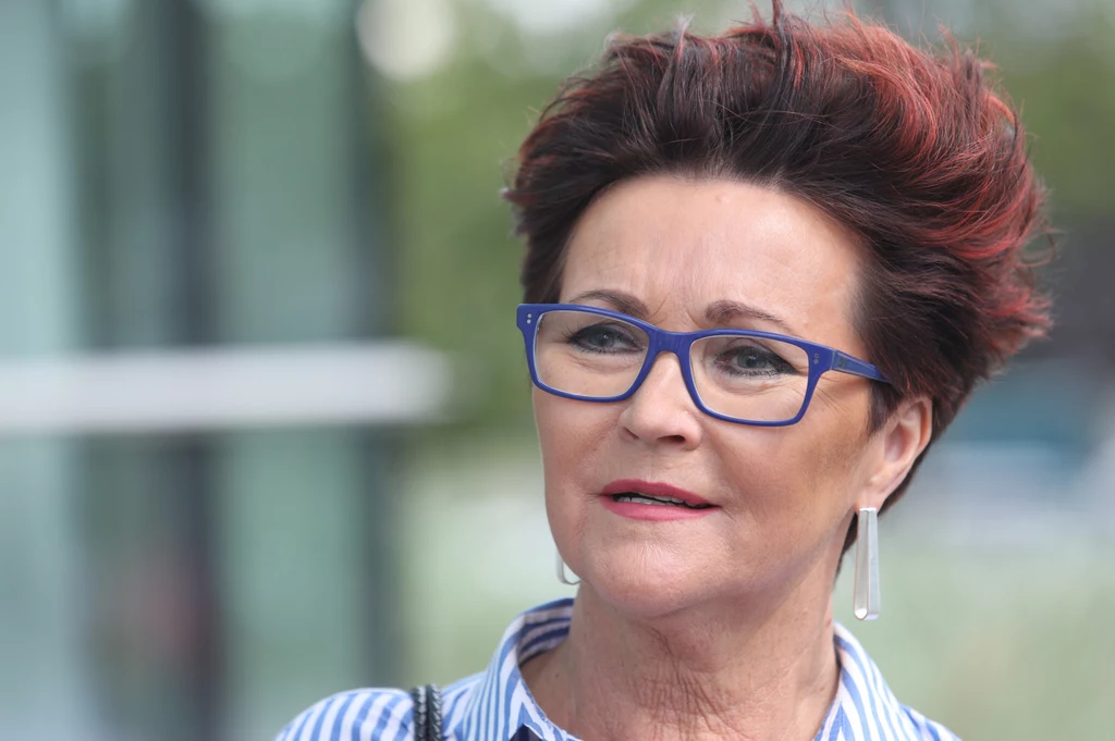 Jolanta Kwaśniewska urodziła się 3 czerwca 1955. Była prezydentowa jest spod znaku Bliźniąt. Nic więc dziwnego, że podczas kadencji swojego męża, ona błyszczała równie mocno. Dała się jednak poznać przede wszystkim jako wrażliwa i uczuciowa osoba. Ma klasę oraz wdzięk i było to widać podczas spotkań z najważniejszymi przywódcami na świecie. Kreatywność to jej mocna strona. Nic dziwnego, że Polacy ją uwielbiają. W końcu gwiazdy jej sprzyjają! Jolanta Kwaśniewska urodziła się 3 czerwca 1955. Była prezydentowa jest spod znaku Bliźniąt. Nic więc dziwnego, że podczas kadencji swojego męża, ona błyszczała równie mocno. Dała się jednak poznać przede wszystkim jako wrażliwa i uczuciowa osoba. Ma klasę oraz wdzięk i było to widać podczas spotkań z najważniejszymi przywódcami na świecie. Kreatywność to jej mocna strona. Nic dziwnego, że Polacy ją uwielbiają. W końcu gwiazdy jej sprzyjają!