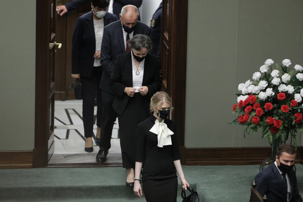 W czasie zaprzysiężenia Andrzeja Dudę wspierali rodzice i córka Kinga Duda. 