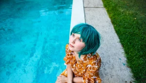 Kadr z filmu "Babyteeth"