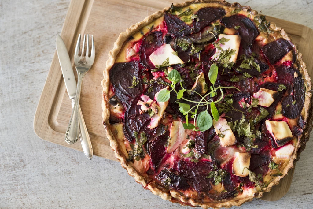 Prosta tarta, która idealnie sprawdzi się na lunch