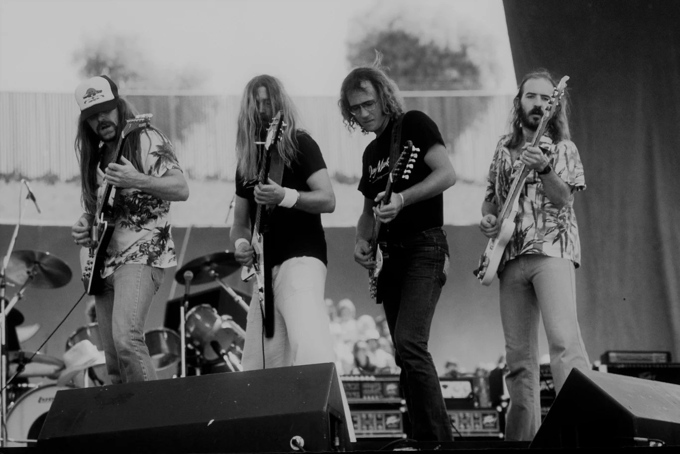 Zespół Molly Hatchet. Od lewej: Dave Hlubek, Duane Rowland, Steve Holland i Banner Thomas Zespół Molly Hatchet. Od lewej: Dave Hlubek, Duane Rowland, Steve Holland i Banner Thomas