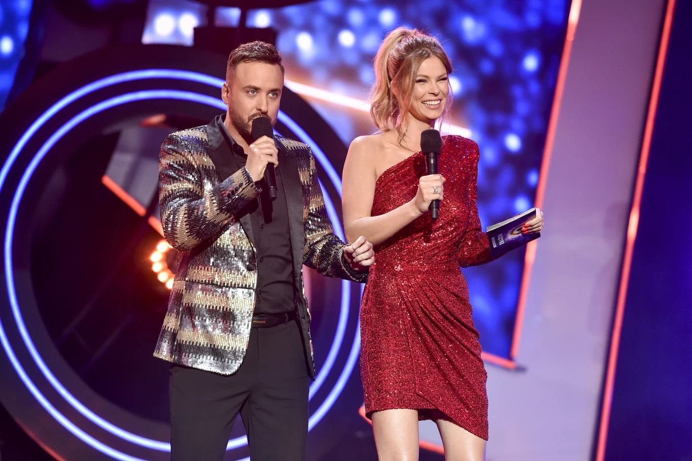 Duet prowadzących Aleksander Sikora i Małgorzata Tomaszewska