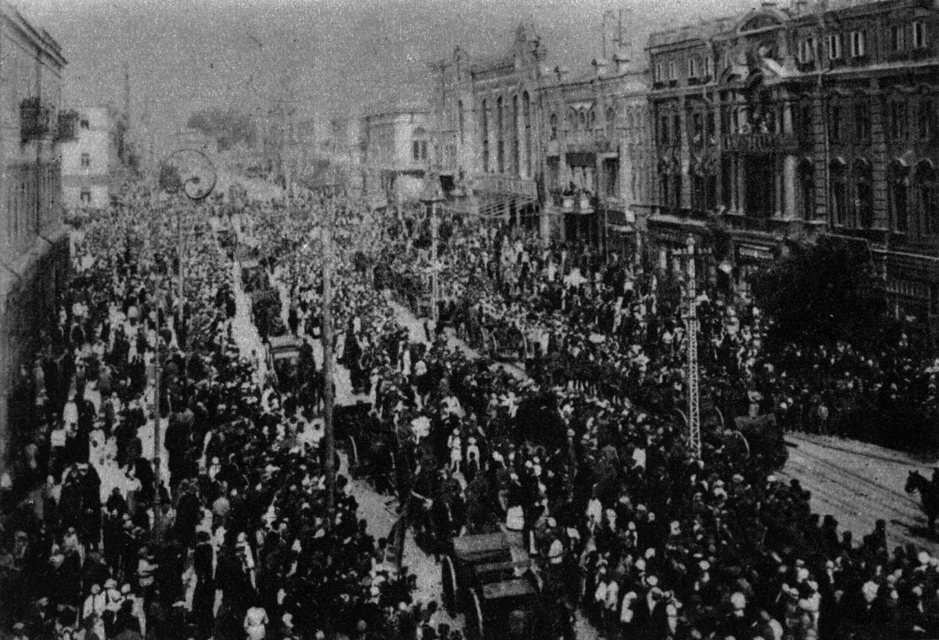 Wojska polskie w Kijowie, 09 V 1920 rok