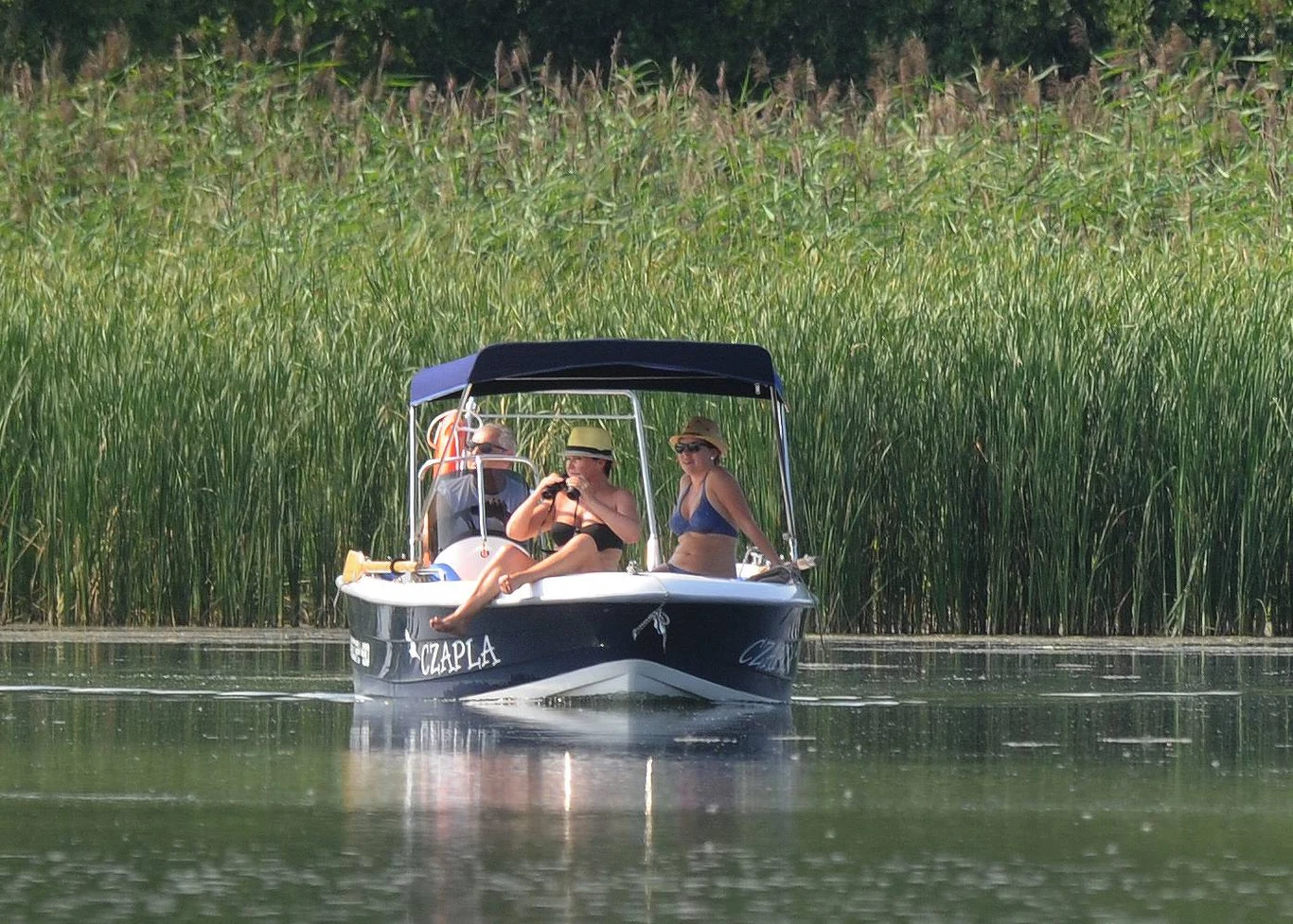 Ola z rodzicami na Mazurach bywa co roku. Czy niebawem dołączy, jak to miało miejsce wcześniej? Ola z rodzicami na Mazurach bywa co roku. Czy niebawem dołączy, jak to miało miejsce wcześniej?