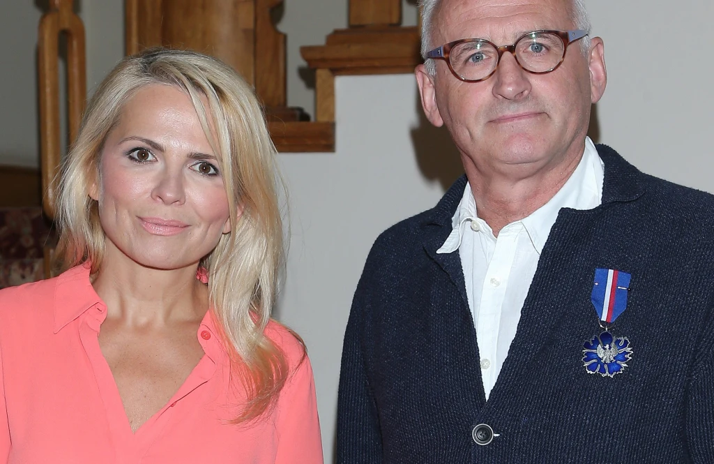 Anna Jurksztowicz i Krzesimir Dębski