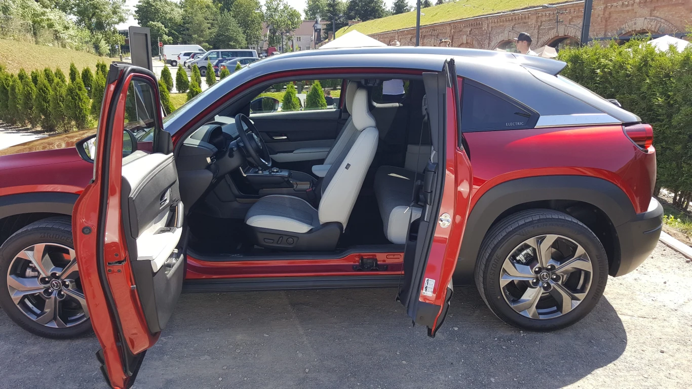 Mazda MX-30