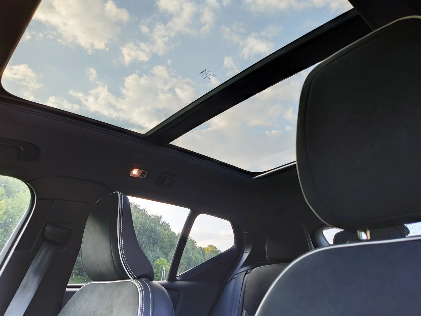 Volvo XC40 Recharge T5