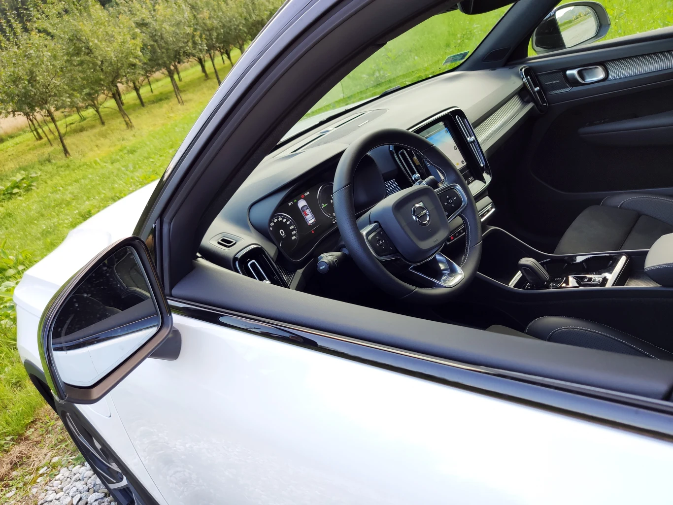 Volvo XC40 Recharge T5