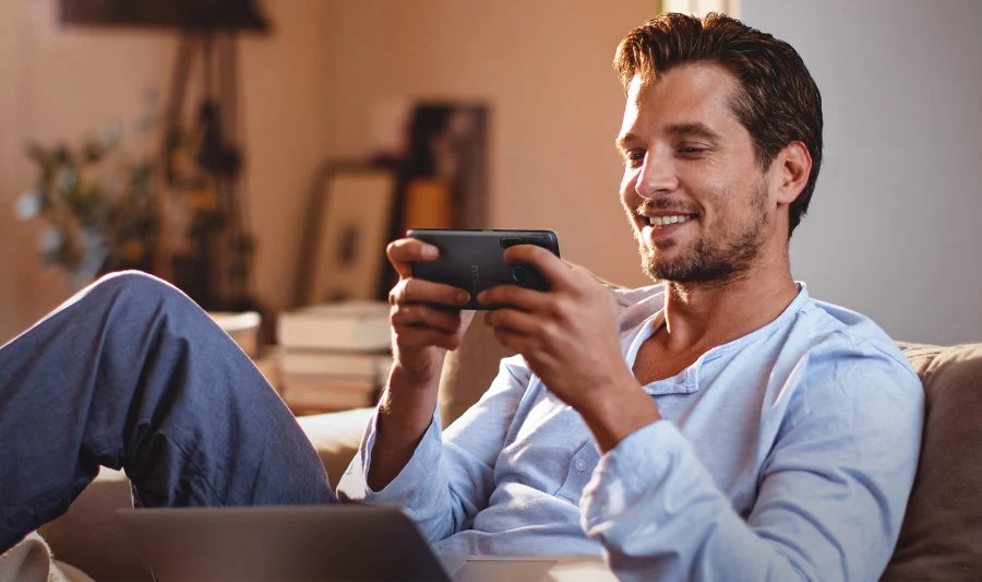 HTC Desire 20 pro HTC Desire 20 pro