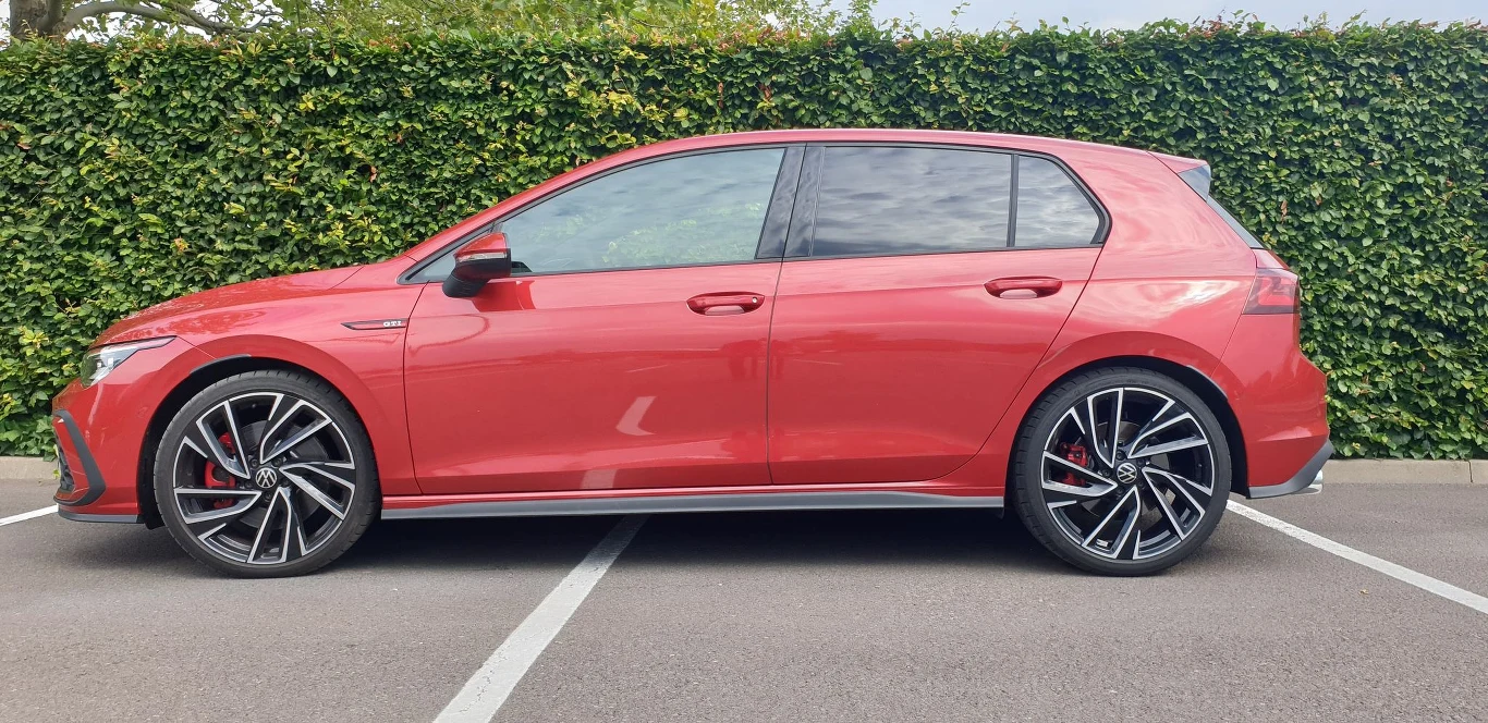 Volkswagen Golf GTI