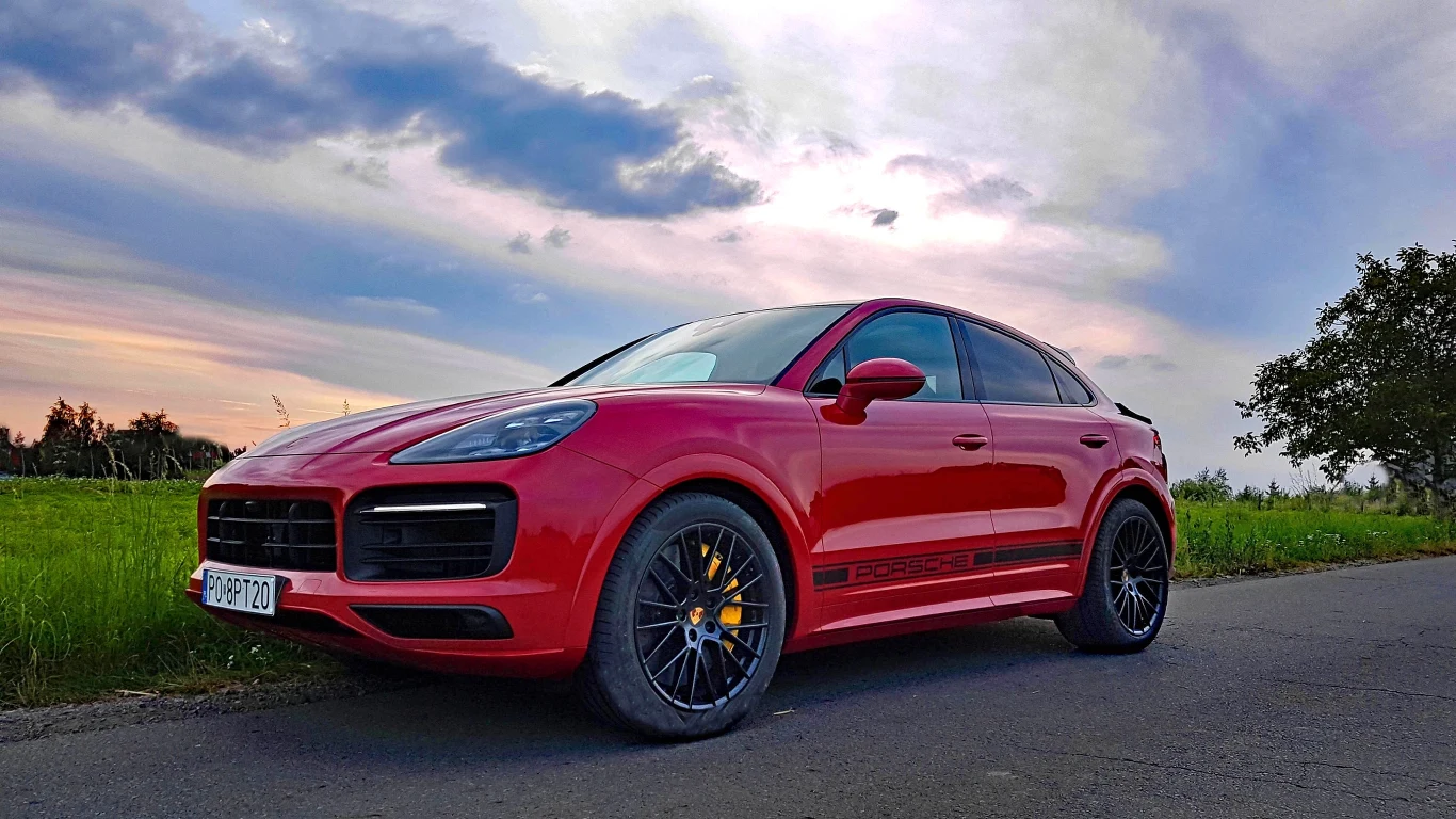 Porsche Cayenne GTS Coupe Porsche Cayenne GTS Coupe