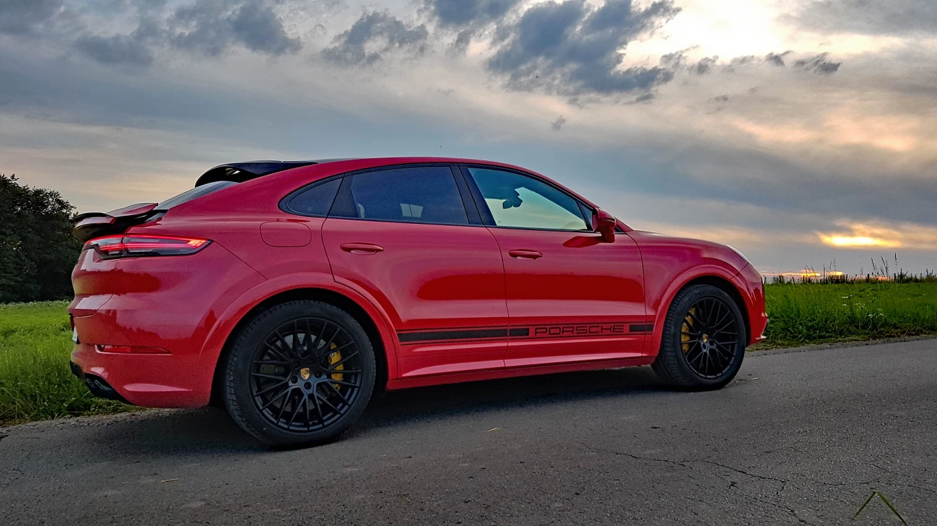 Porsche Cayenne GTS Coupe Porsche Cayenne GTS Coupe