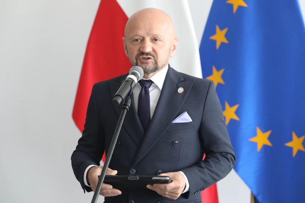 Senator KO Jacek Bury Senator KO Jacek Bury