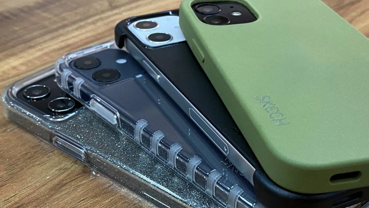 Etui dla iPhone'a 12 / fot. SlashGear Etui dla iPhone'a 12 / fot. SlashGear