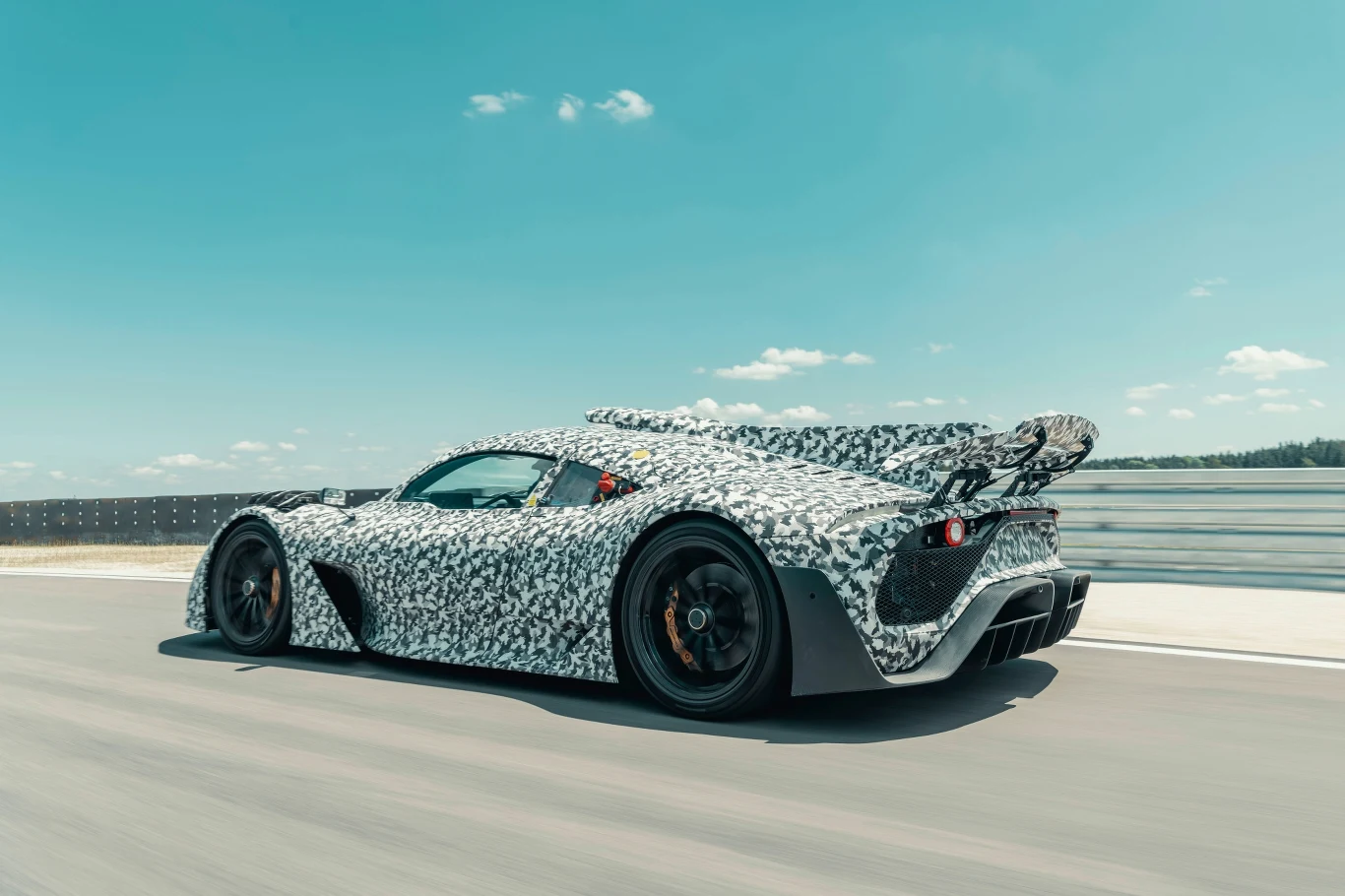 Mercedes-AMG Project ONE Mercedes-AMG Project ONE