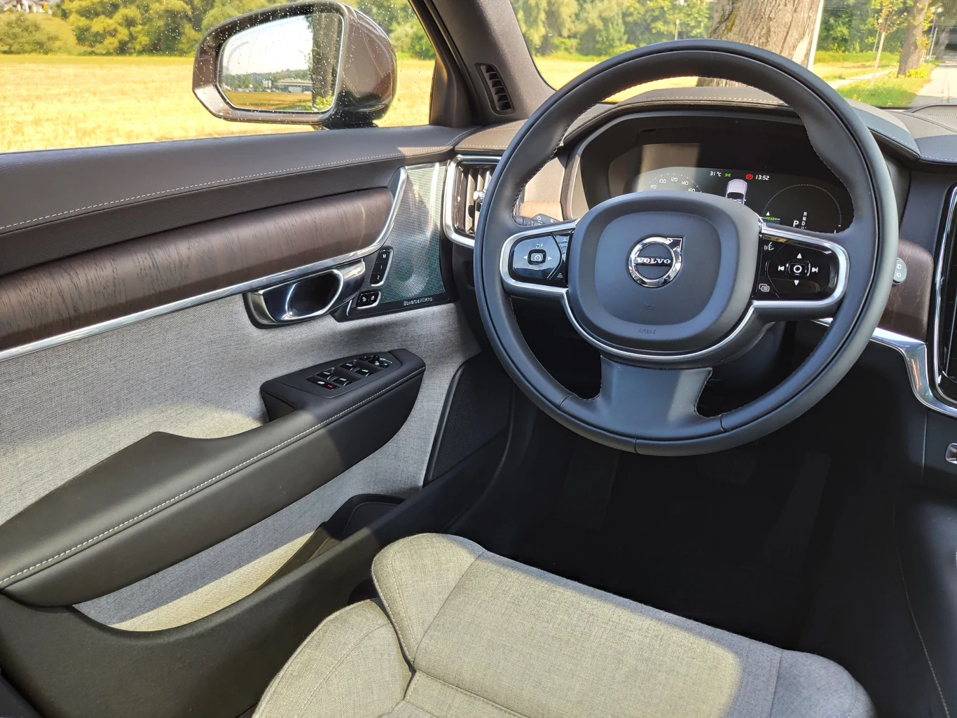 Volvo V90 T8 Recharge