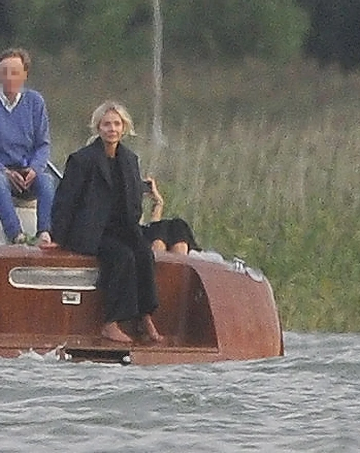 Rodzina i przyjaciele czczą pamięć Piotra Woźniaka-Staraka w rocznicę jego śmierci Rodzina i przyjaciele czczą pamięć Piotra Woźniaka-Staraka w rocznicę jego śmierci