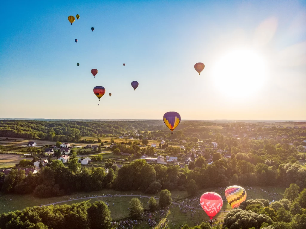 W Nałęczowie odbywają się międzynarodowe zawody balonowe