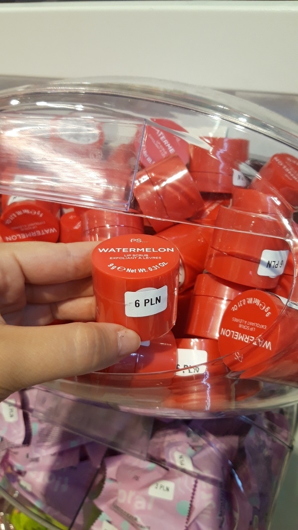kometyki w Primark Polska