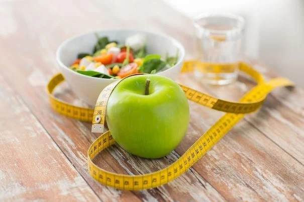 Właściwie dobrana dieta pozwala nie tylko pozbyć się nadmiaru tkanki tłuszczowej, ale również poprawić stan zdrowia