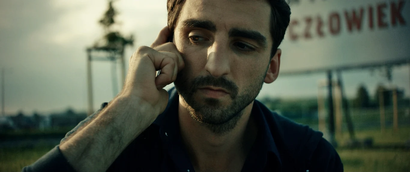 Premiera "Interioru" zaplanowana jest na 18 września. Film będzie można zobaczyć w najlepszych kinach studyjnych.