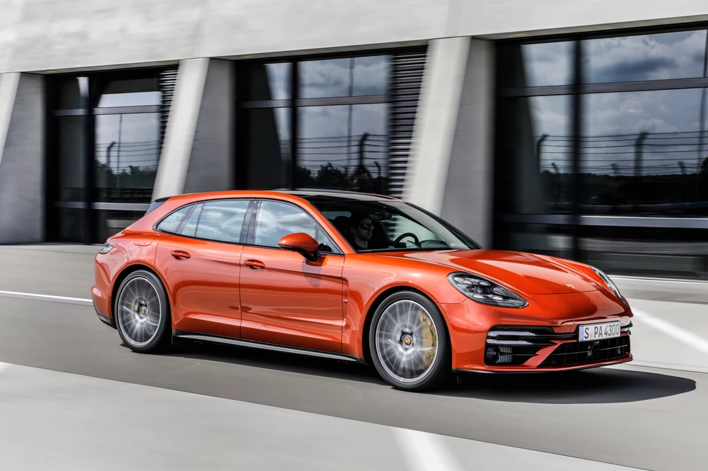 Porsche Panamera Turbo S Sport Turismo