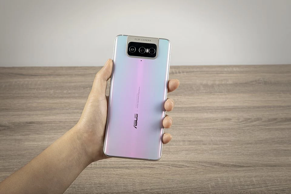 Asus ZenFone 7