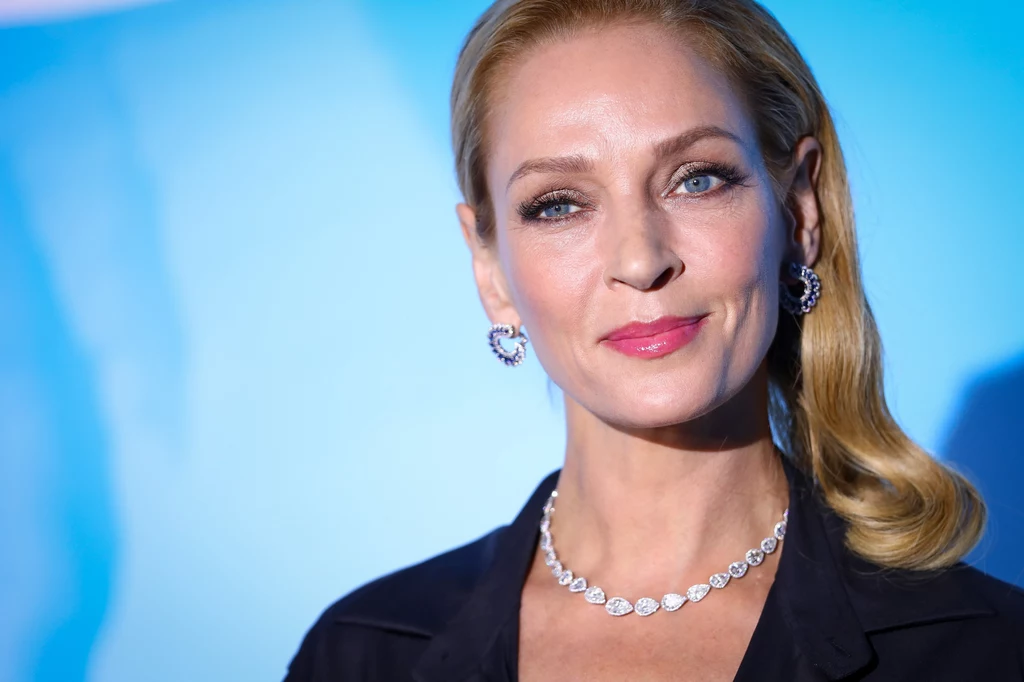 Jak sama przyznała, nigdy nie pomyślałaby, że to dzięki urodzie będzie się w stanie wybić w branży. Od zawsze była bardzo zakompleksiona z powodu dość nietypowych rysów twarzy i wyłupiastych oczu. Nawet, gdy jako niespełna 17-latka odnosiła ogromne sukcesu w modelingu, Thurman ciągle nie wierzyła w siebie. Z biegiem lat sytuacja nieco się poprawiła, jednak do dziś aktorka jest przewrażliwiona na punkcie swojego wyglądu. Zapewne dlatego też nieustannie dba o to, by być szczupłą i atrakcyjną. 
