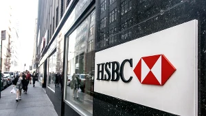 Największy bank w Europie, to brytyjski HSBC z całkowitymi ekspozycjami w wysokości prawie 2,5 biliona euro.