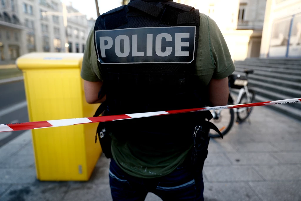 Francuski policjant,. zdjęcie ilustracyjne Francuski policjant,. zdjęcie ilustracyjne