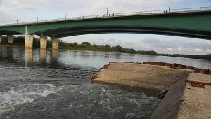Pęknięta rura w oczyszczani ścieków Czajka
