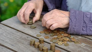 Mimo ogromnych zagrożeń gospodarczych w przyszły roku będą trzynaste i czternaste emerytury oraz waloryzacja emerytur