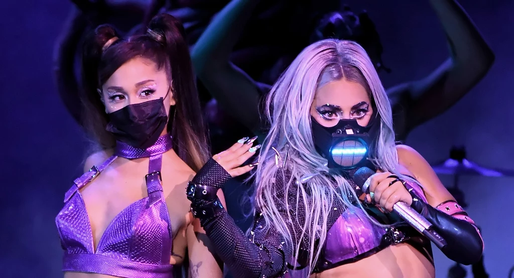 Ariana Grande i Lady Gaga podczas MTV VMA 2020