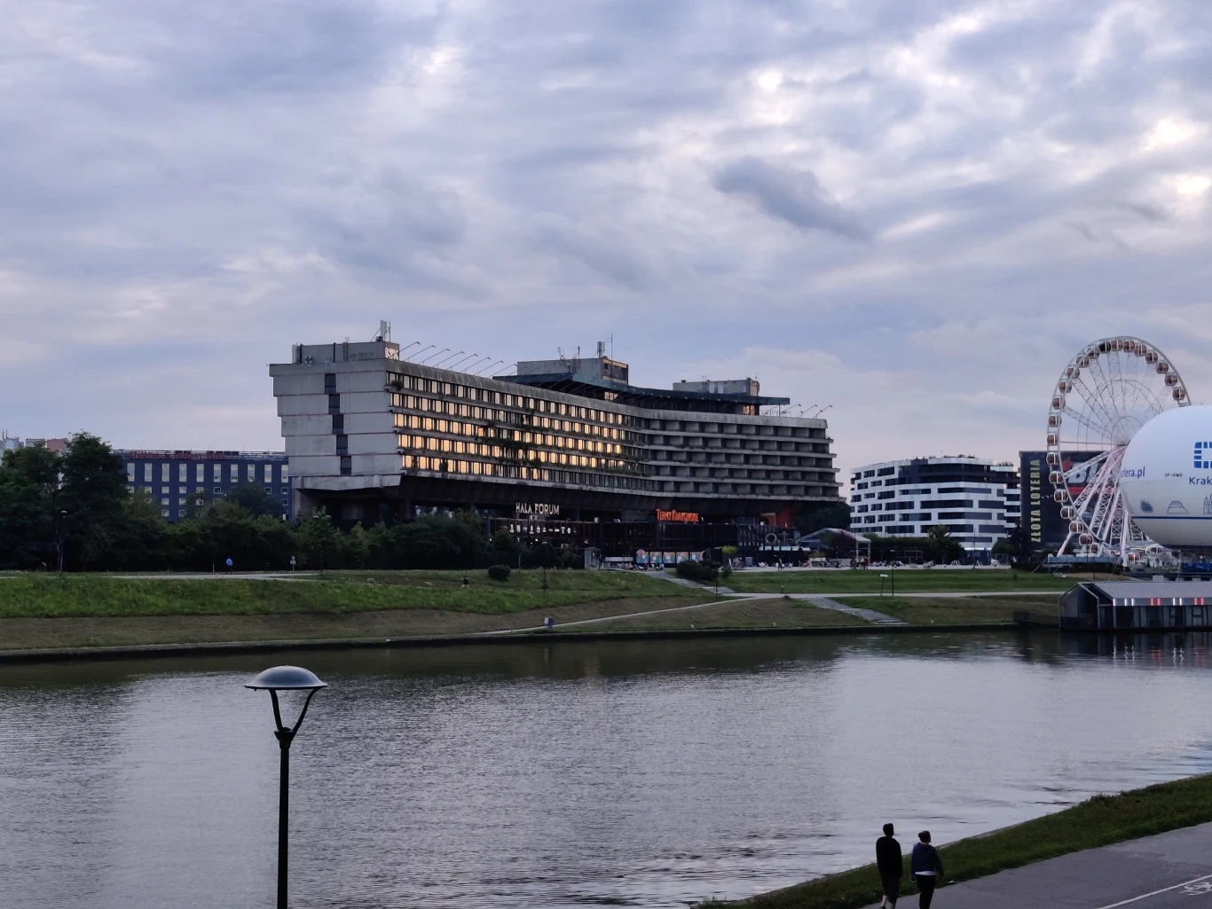 OnePlus Nord - przykładowe zdjęcia OnePlus Nord - przykładowe zdjęcia