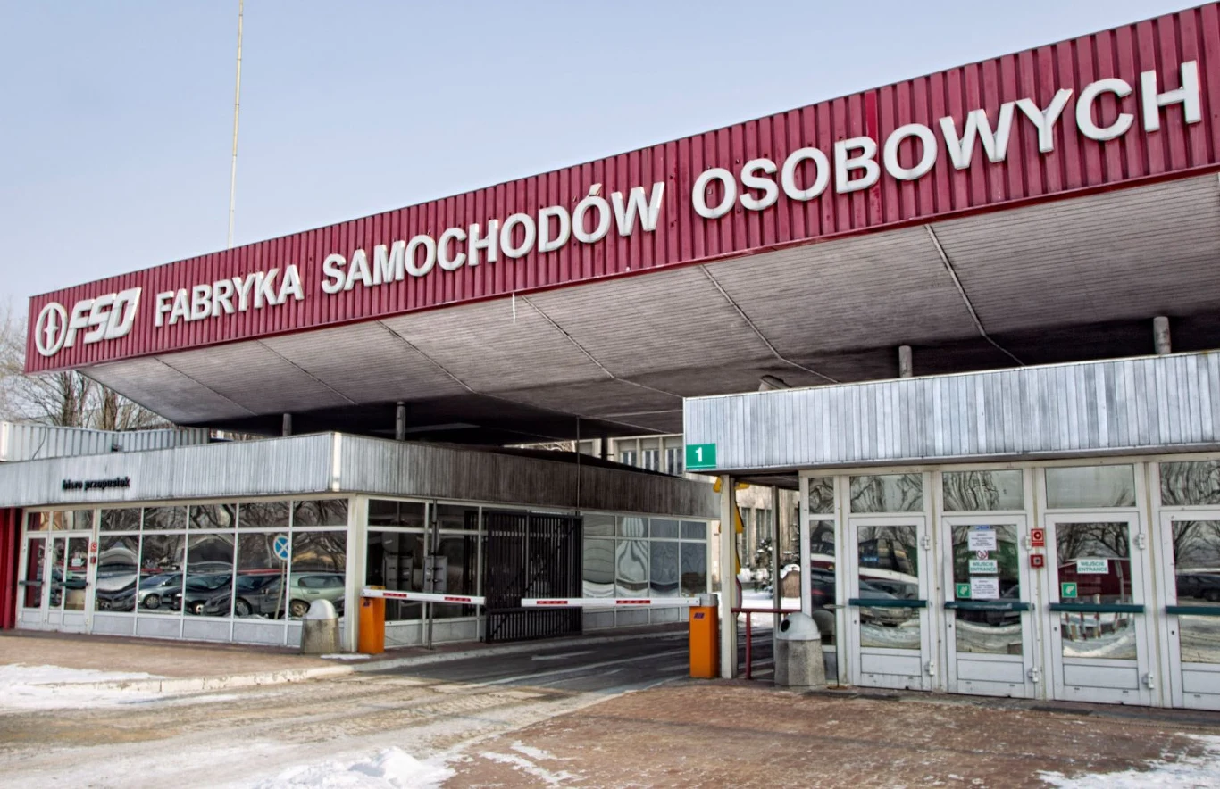 Brama główna Fabryki Samochodów Osobowych na Żeraniu Brama główna Fabryki Samochodów Osobowych na Żeraniu