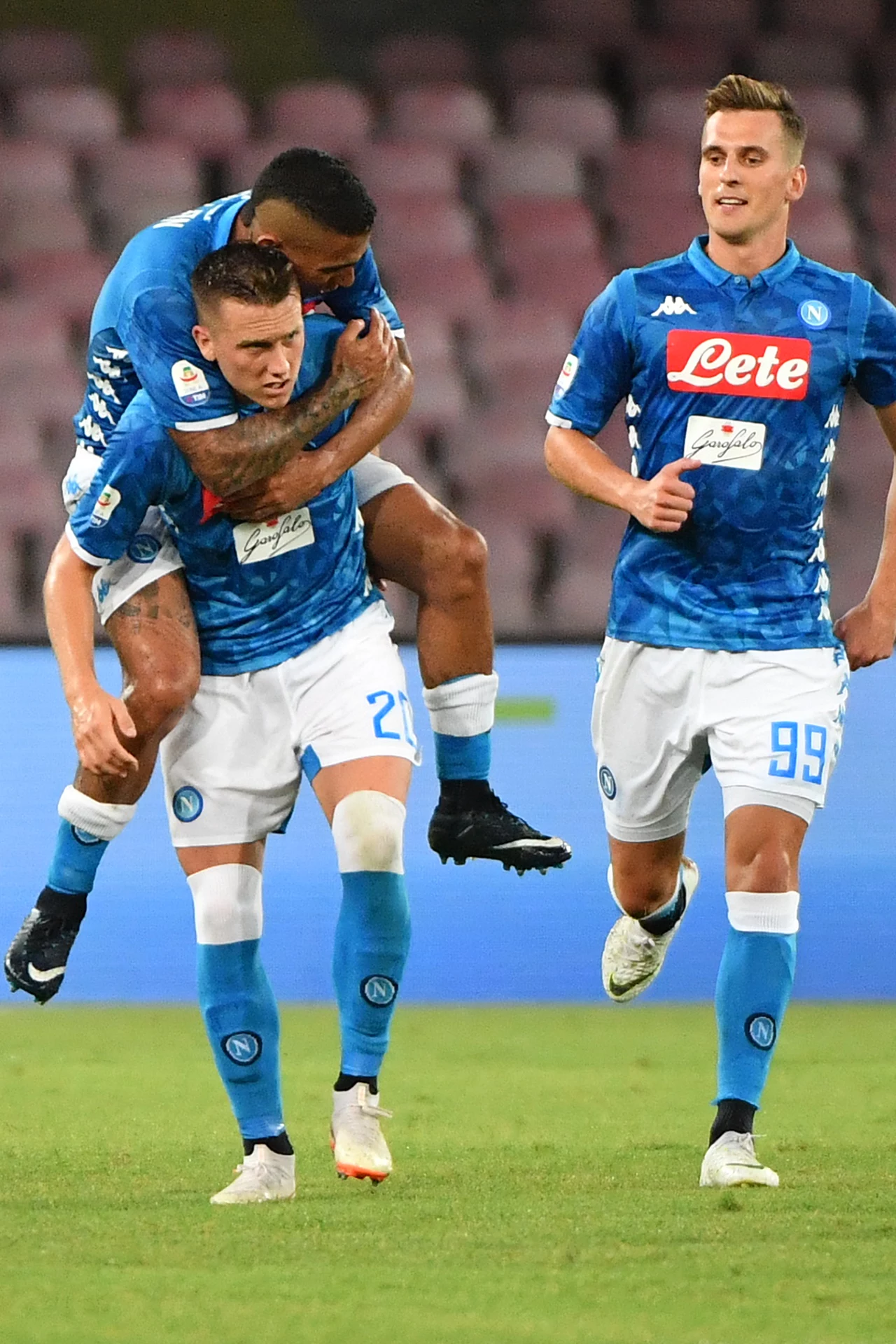 Allan, Piotr Zieliński oraz Arkadiusz Milik w barwach SSC Napoli Allan, Piotr Zieliński oraz Arkadiusz Milik w barwach SSC Napoli