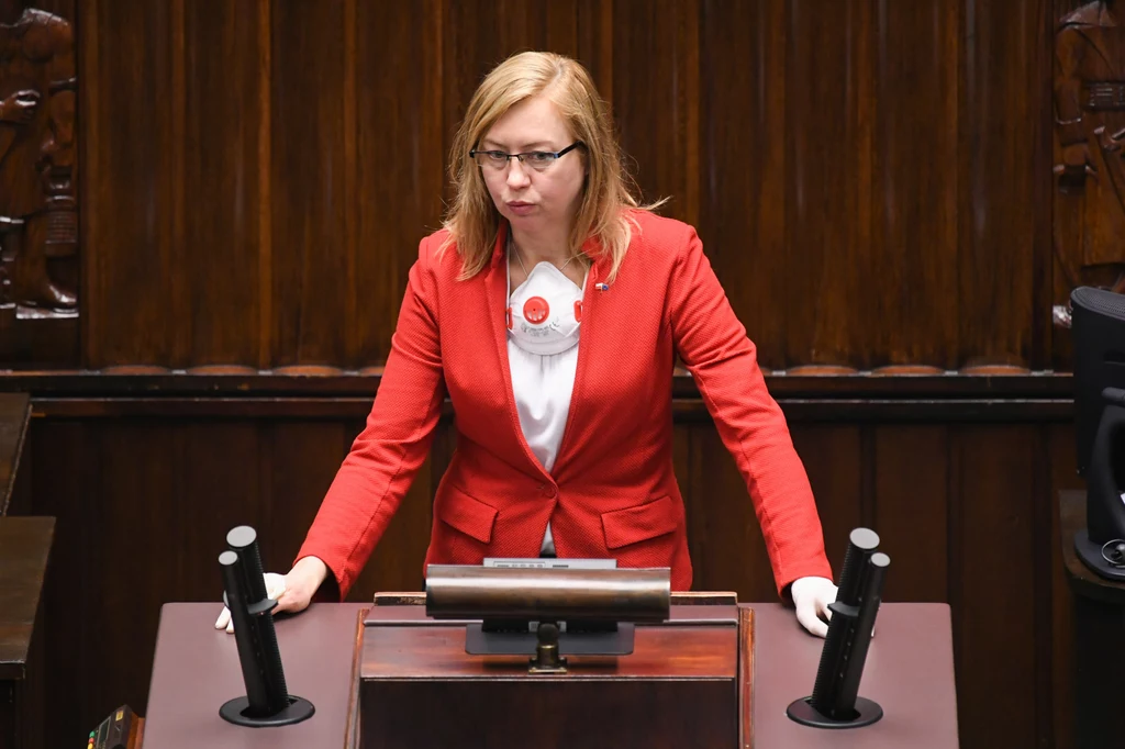 Hanna Gil-Piątek Hanna Gil-Piątek