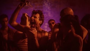 Piotr Żurawski w scenie z filmu "Interior"