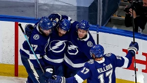 Hokeiści Tampa Bay Lightning mają powody do radości