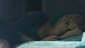 Weronika Rosati w scenie z "Śniegu już nigdy nie będzie"