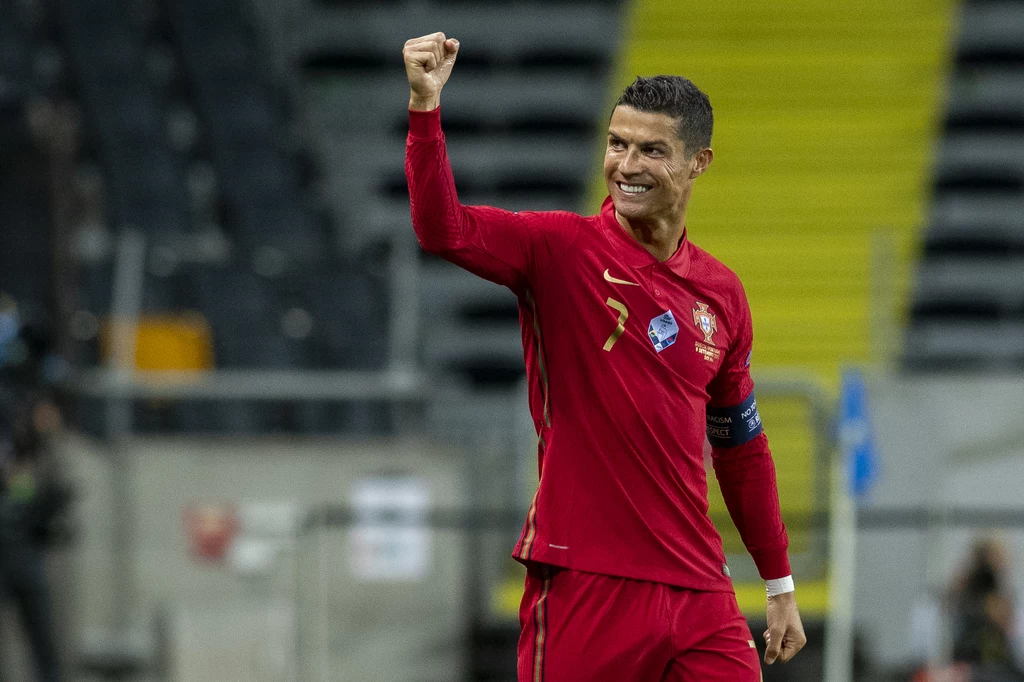 Cristiano Ronaldo Cristiano Ronaldo