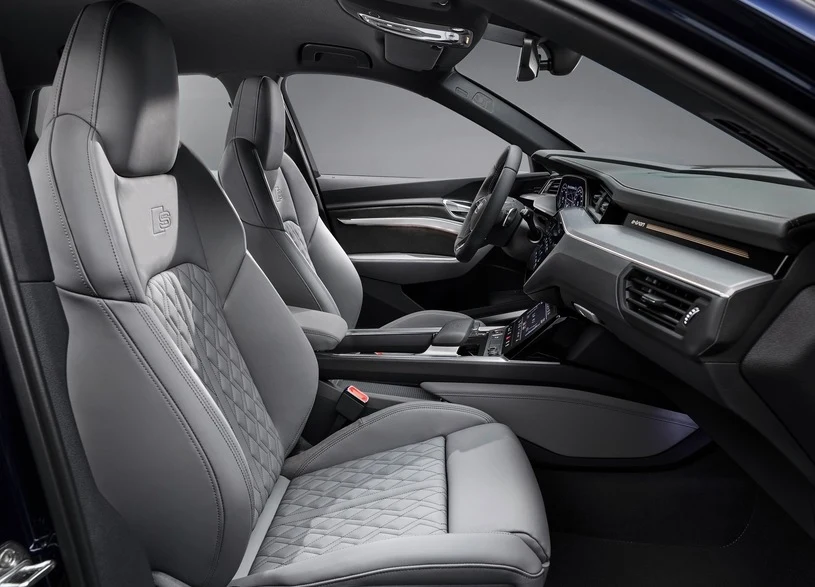 Audi e-tron S