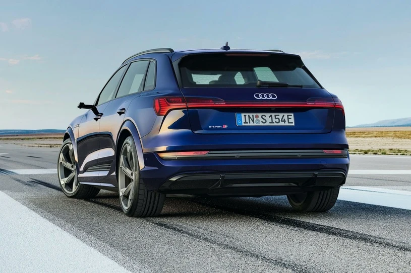 Audi e-tron S
