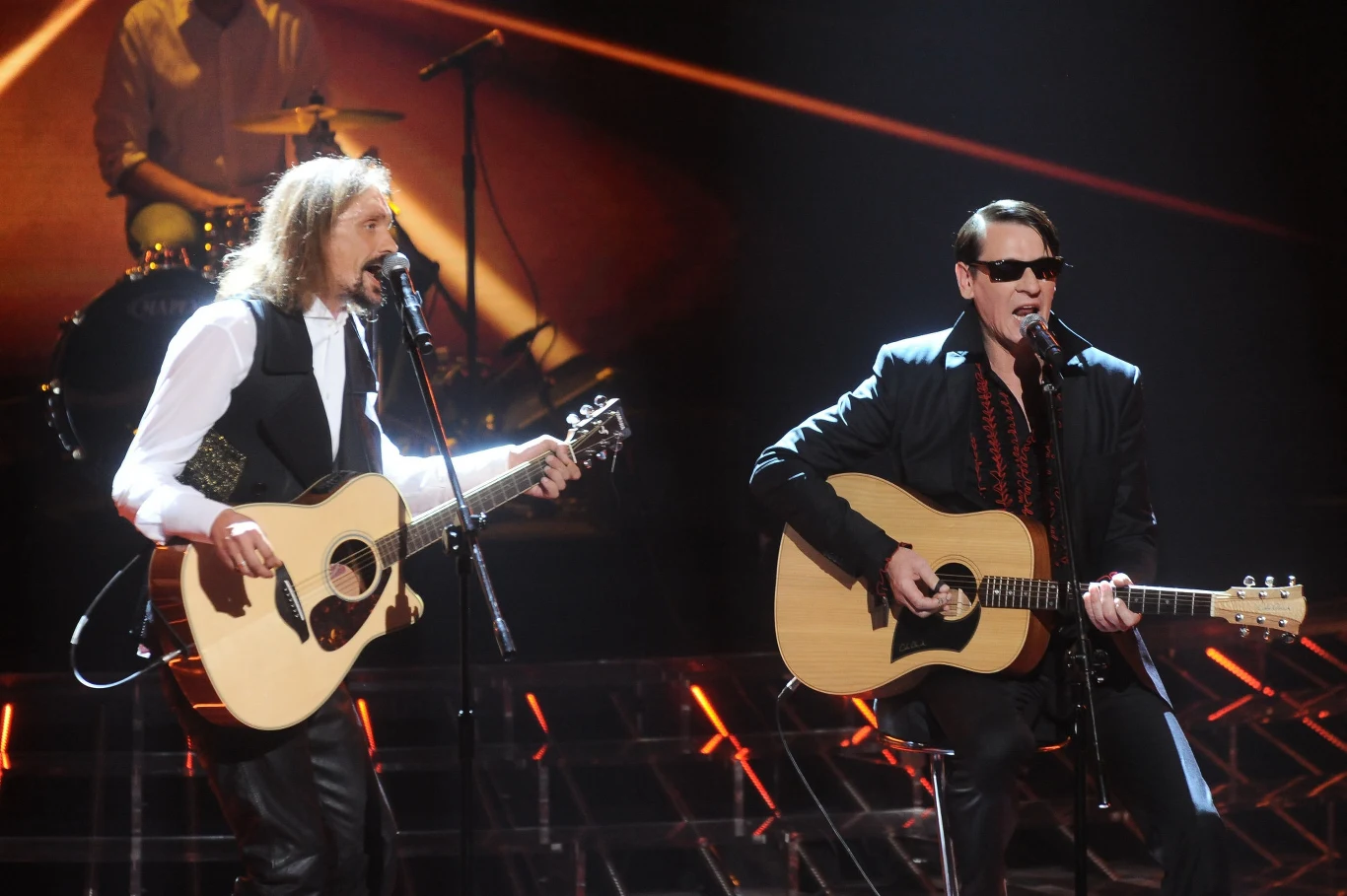 Gienek Loska i Maciej Maleńczuk podczas finału "X Factor" (2011 r.)