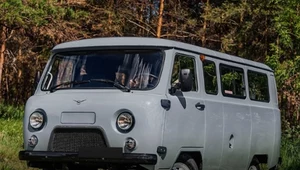 UAZ 452